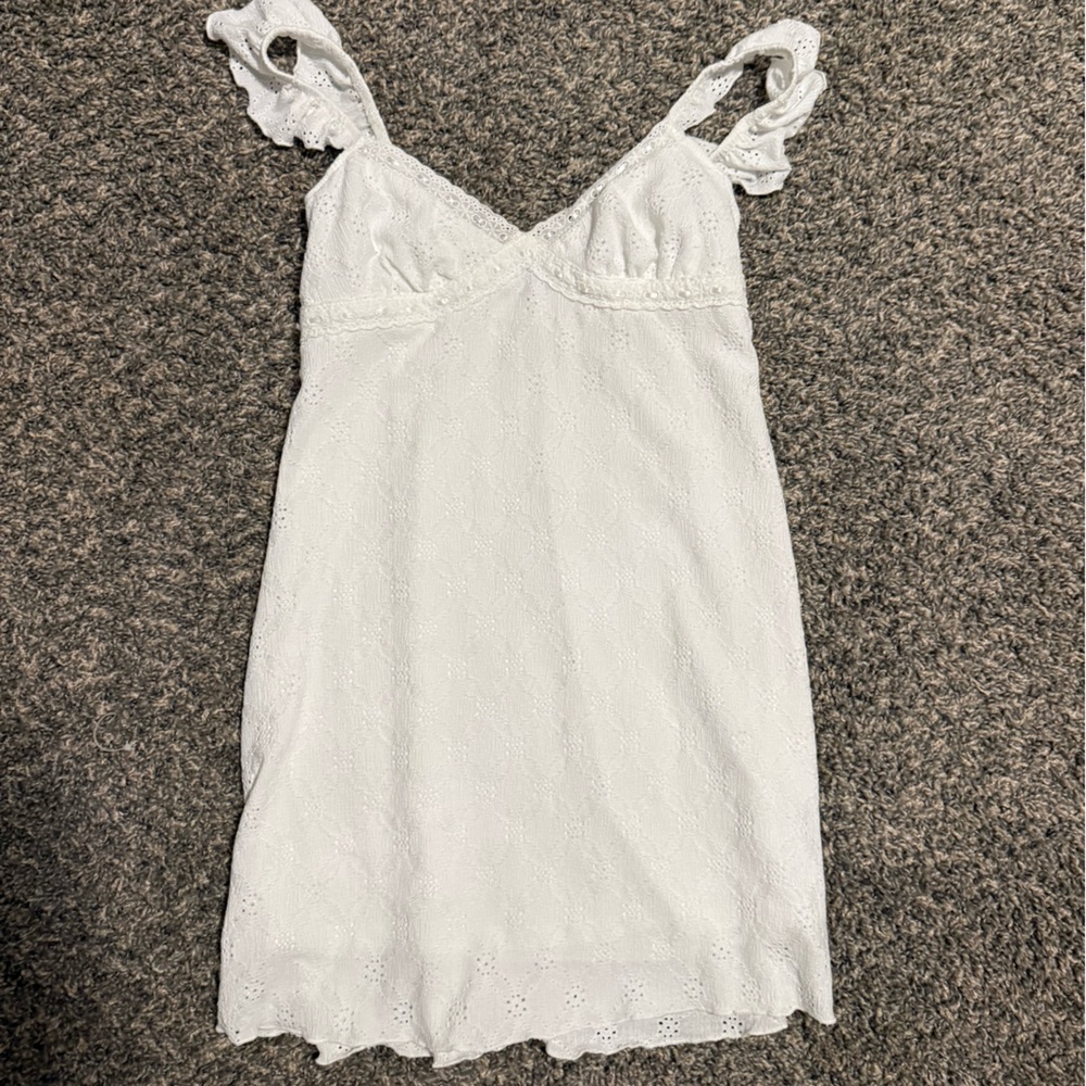 Elegant mini white dress!
